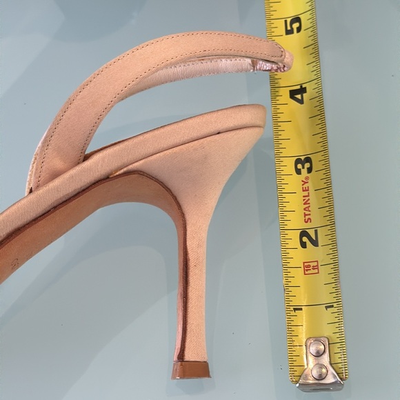 Oscar de la Renta 3 1/4” heels with rhinestone embellished mesh - Picture 4 of 4